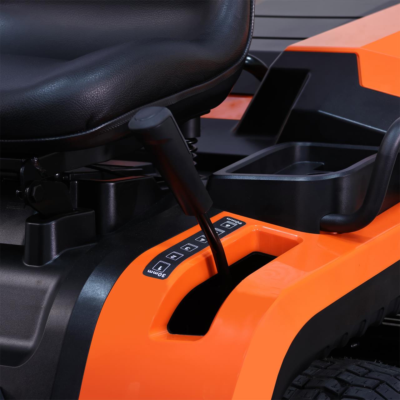 Tractor cortacésped de gasolina FUXTEC FX-RMT92A